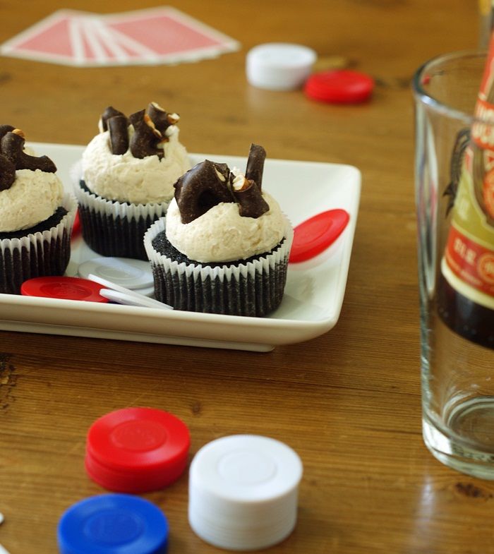 Desserts for Dudes CupcakesonTap...yep, beer cupakes Bake at 350°